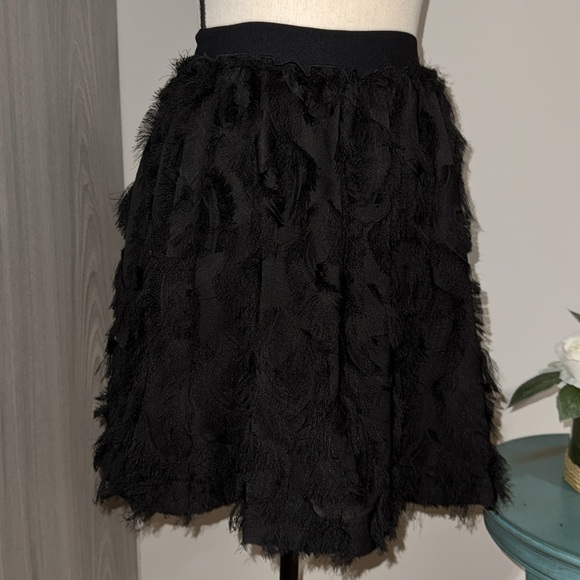 H&M Women's Black Skirt - Picture 3 of 4